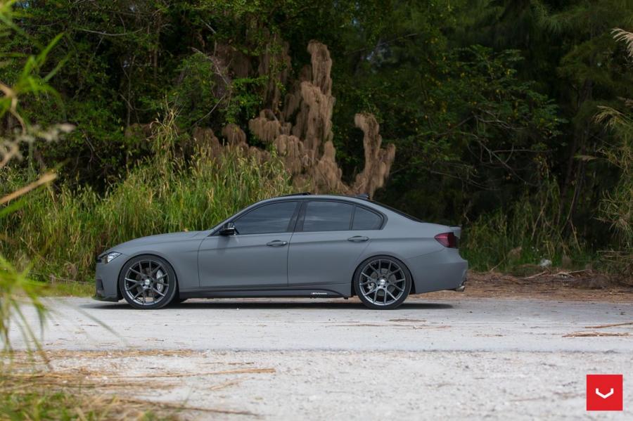  BMW 328i Sedan on Vossen Wheels (VFS-6) 2016 года  (фото 47 из 47)